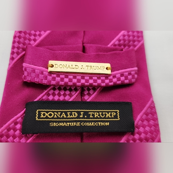 💪 DONALD J. TRUMP SIGNATURE COLLECTION SILK MEN'S TIE - PINK 💪 - Picture 4 of 7